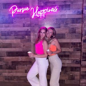 Meet your Posher, Sylvia